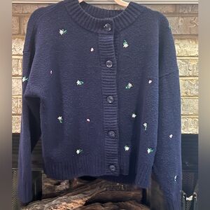 Navy Blue Women's Sweater with Floral Embroidery. Universal Thread size M